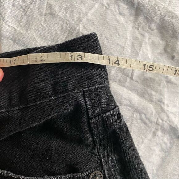 American Eagle women 2 cotton blend ripped distressed black shorts - Picture 6 of 7